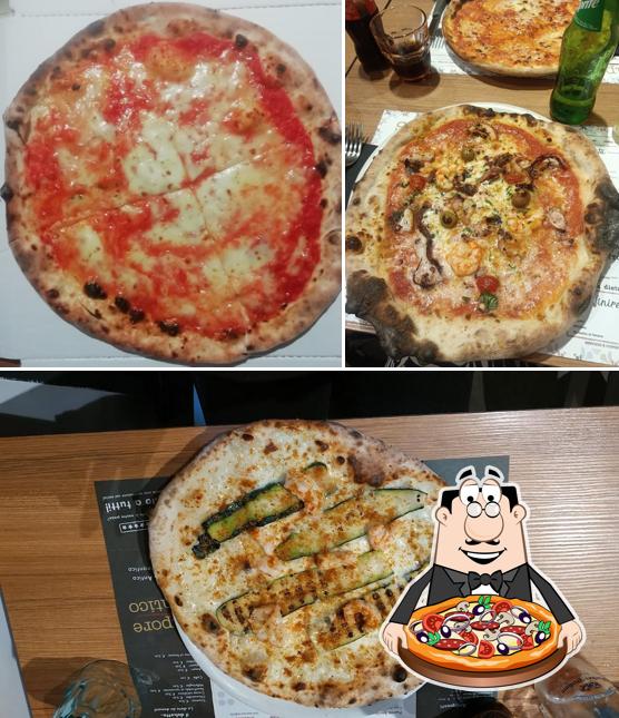 Prenditi una pizza a Pizzeria Sapore antico