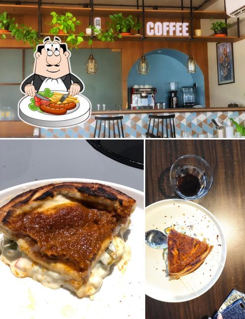 The photo of Pizza'hhoy Western style Pizza’s food and interior