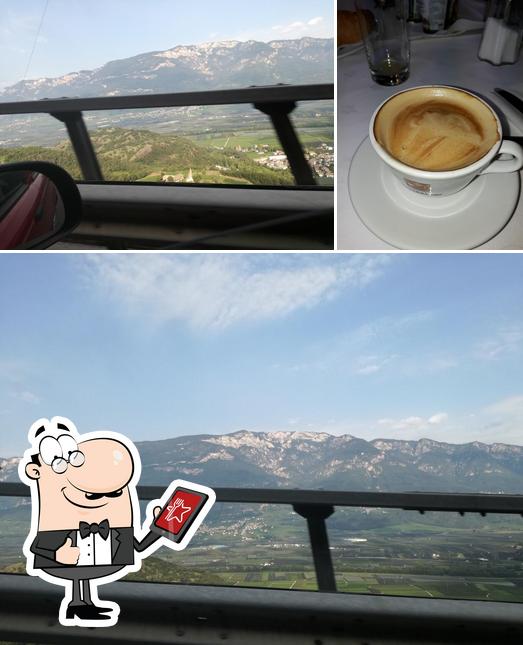 Tra le varie cose da Bar Ristorante Jägerheim di Monsorno Roland si possono trovare la esterno e bevanda