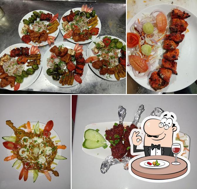 Food at Hotel Aarti Inn And Restaurant
