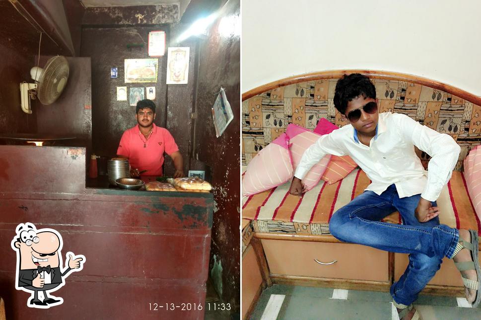 Pune Vada Pav Centre