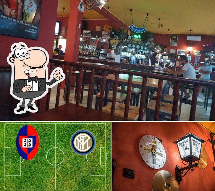 Goditi la vista dagli esterni di pub Excalibur ora Bim's Barbecue & Pizza