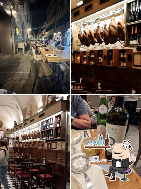 Gli interni di Osteria Il Corbolino