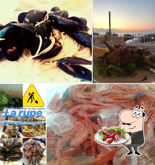 Prenditi la cucina di mare a Ristorante "La Rupe"
