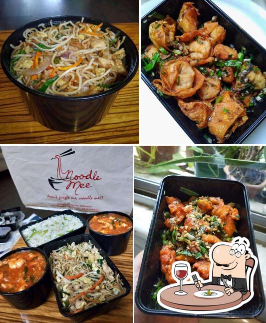 Food at Noodle MEE