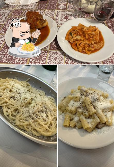 Spaghetti alla carbonara al Trattoria Mario e Nella