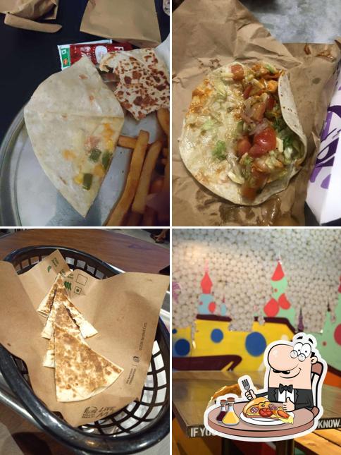 Get pizza at Taco Bell