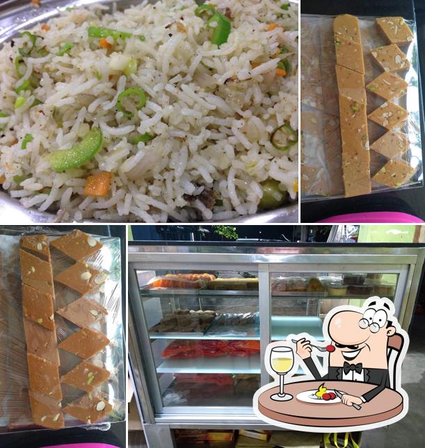 Food at Shri Annapurani Kitchen