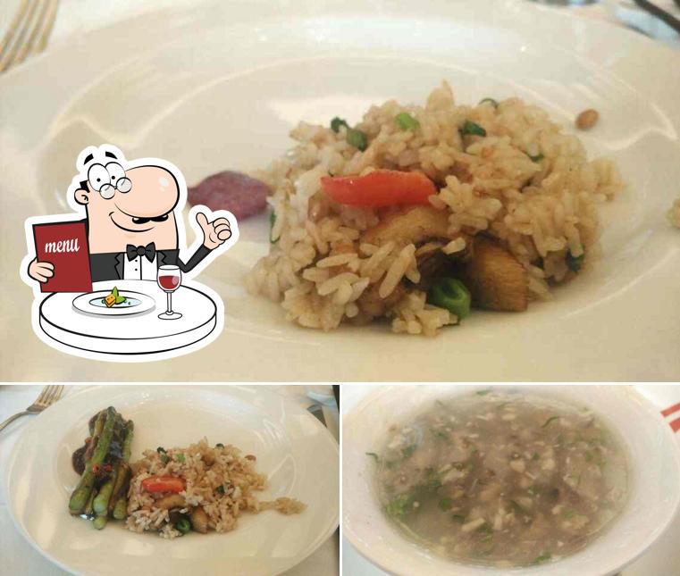 Food at China Club