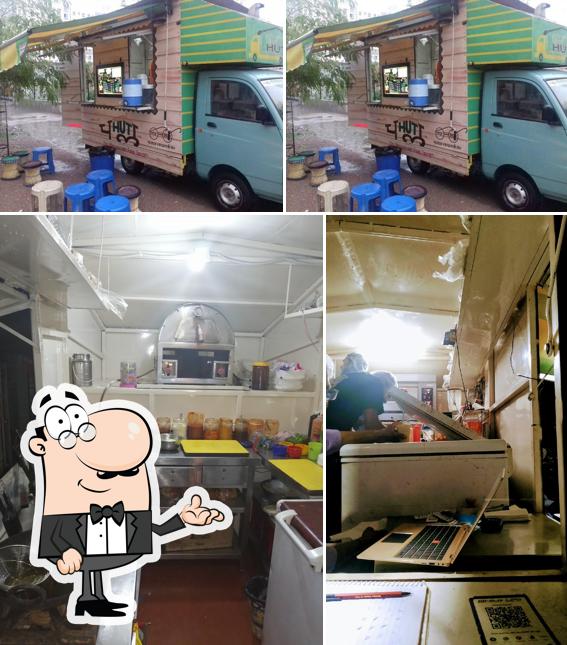 The image of Chal Hut- The Food Truck’s interior and exterior