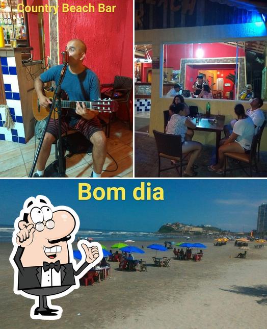 Veja imagens do interior do Country Beach Bar