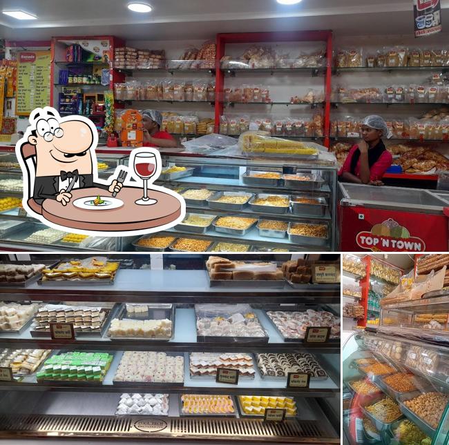 Food at Ranade Brothers