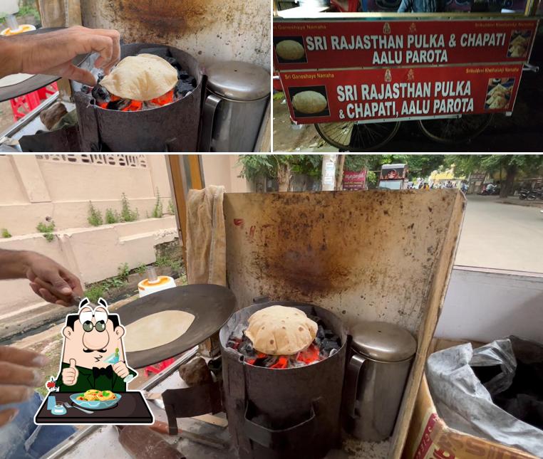 Food at SRI RAJASTAN PULKA & CHAPATI AALU PAROTA