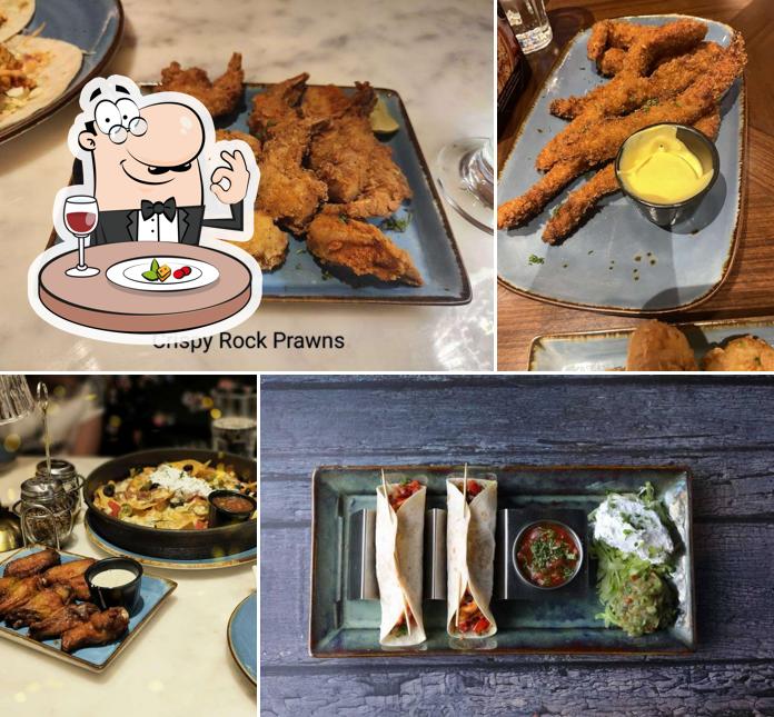 Meals at UNO Pizzeria & Grill