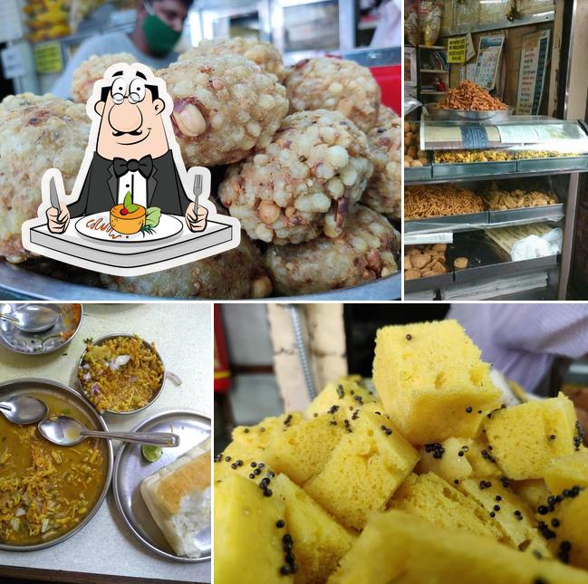 Dadar Surti Farsan Mart