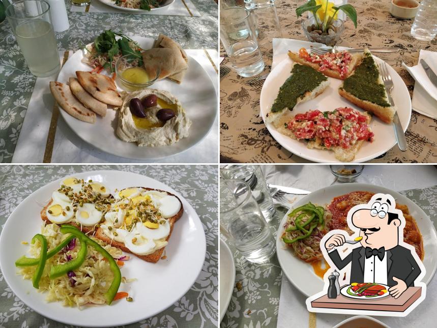 Meals at Naturellement Garden Cafe