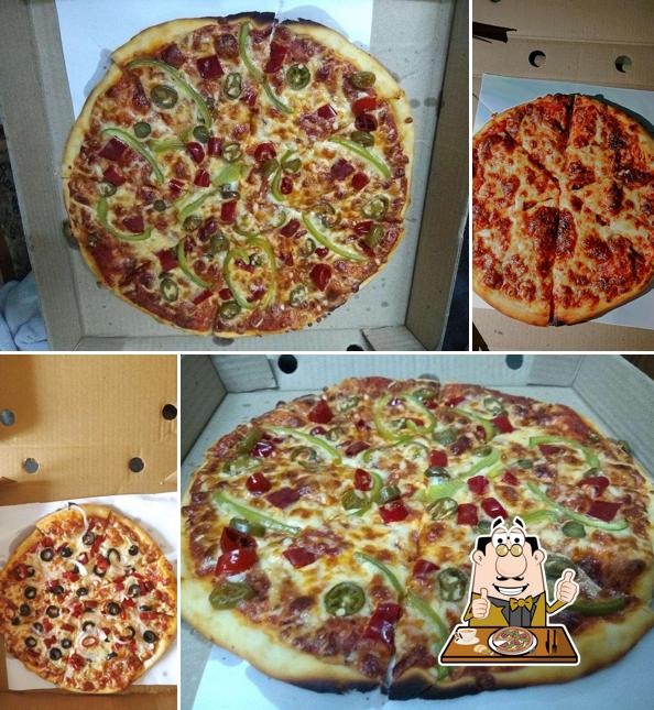 Pick pizza at No Mad Baker - The Pizzeria, Vastrapur