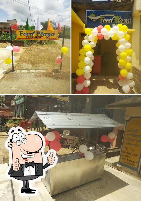 FOOD PLAZA