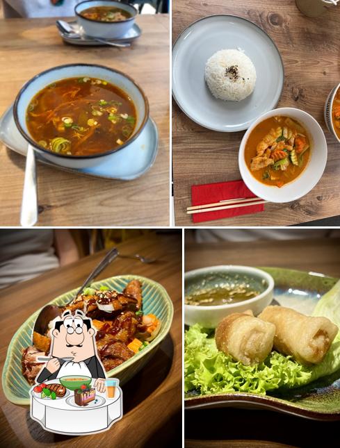 Zuppa calda e acida al Foodoo Asia Take Away