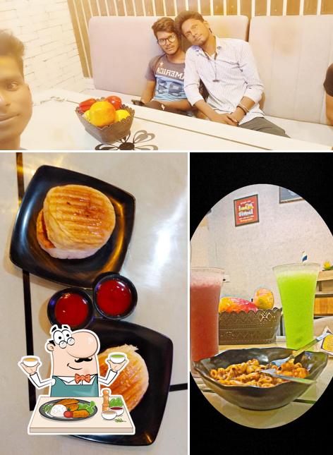 Food at Chai Sutta Bar