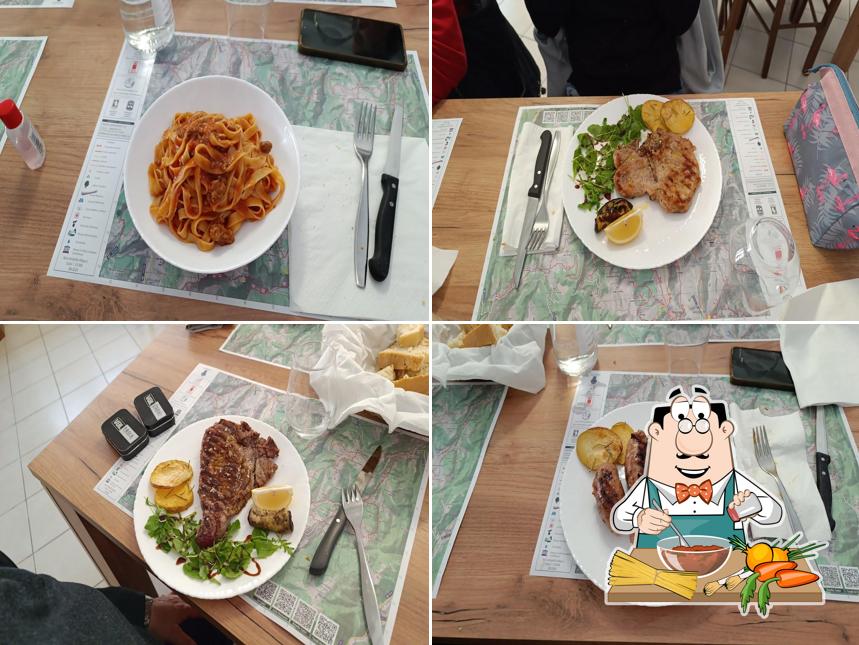 Spaghetti alla bolognese al Bar hosteria tabacchi da elena