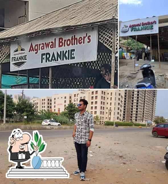 Check out how Agrawal Brothers Frankie looks outside