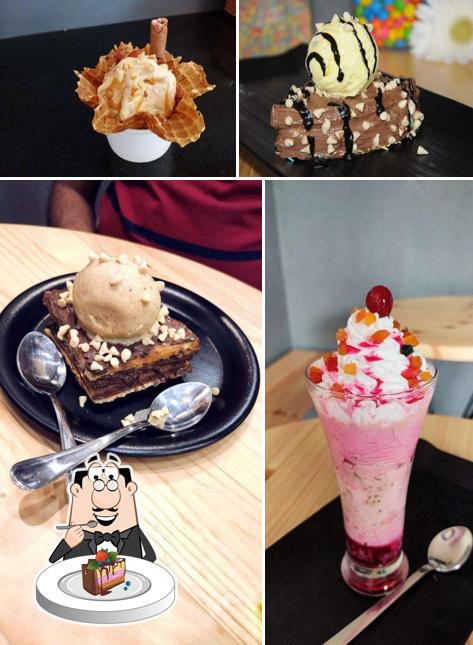 Chocolate cake at Hyperscoop Icy junction