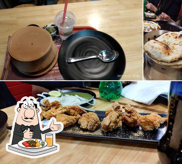 Food at Nazeer Foods