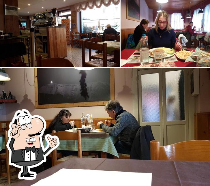 Siediti a un tavolo di Pizzeria Ristorante Stella d'Oro