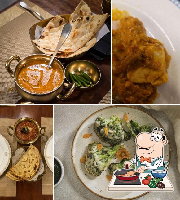 Chicken curry at Punjab Grill Forum Rex Walk