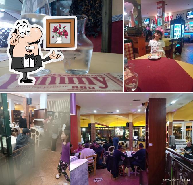 Siediti a un tavolo di Ristorante La Rustica