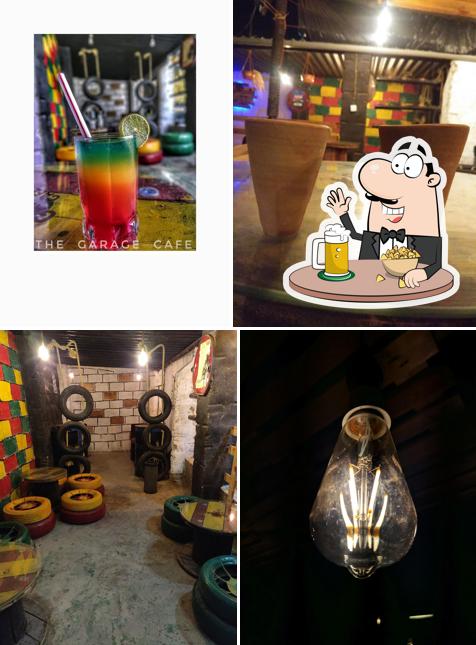 THE GARAGE CAFE