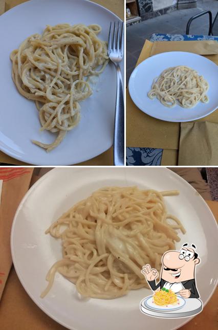 Spaghetti alla carbonara al Bar Faggian