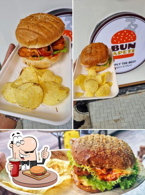 Order a burger at Bun Apeti - Burgers and More