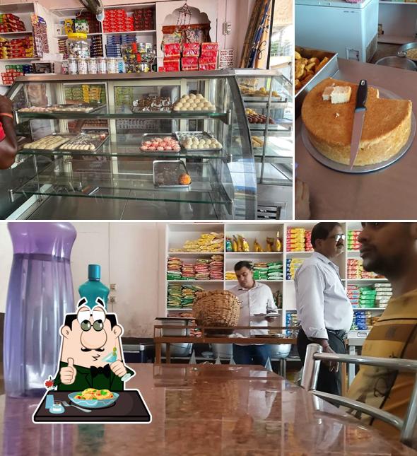 Food at Mahakali Sweets and Snacks