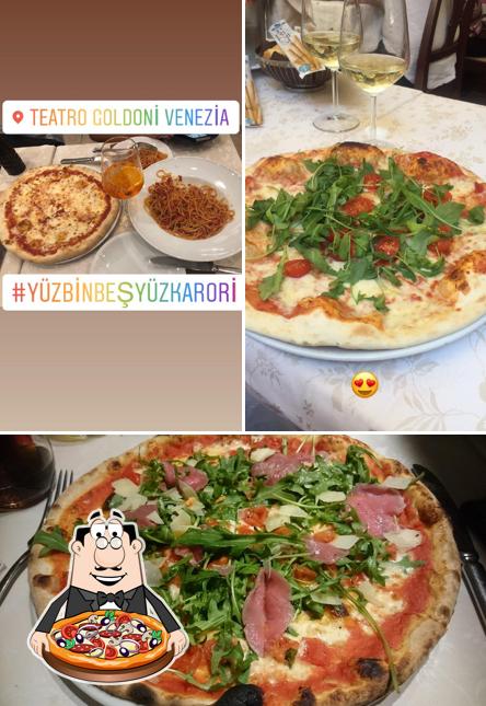 Scegli tra le svariate varianti di pizza