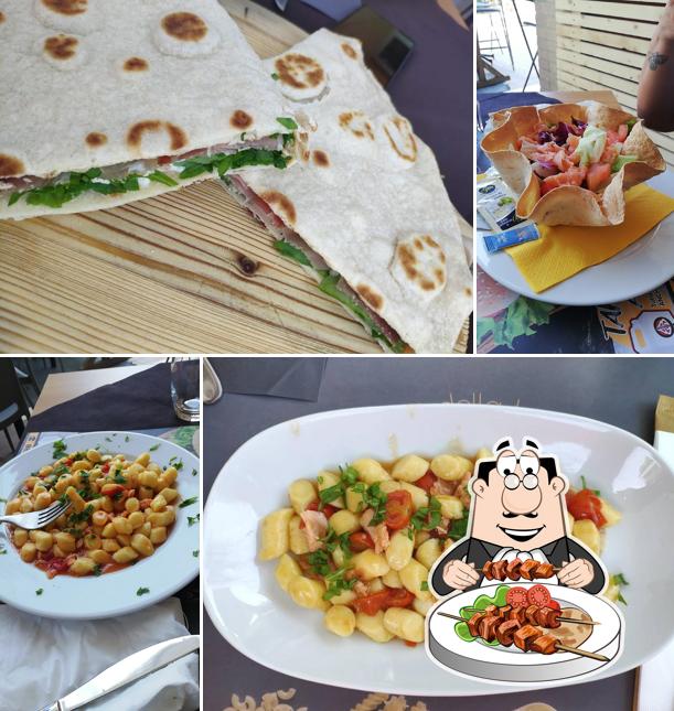 Platti al GialloPasta Piada Pasta & co