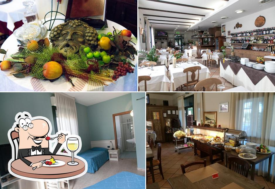 La cibo e interni del ristorante
