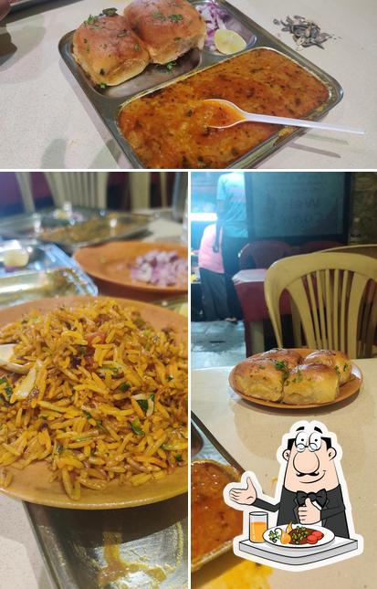 Food at Gurukrupa Pawbhaji