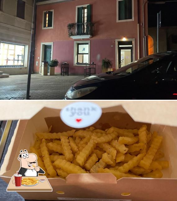 Patatine fritte al L' Angolo Prelibato