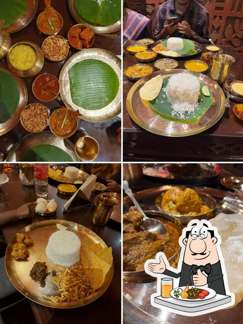 Food at Bhooter Raja Dilo Bor