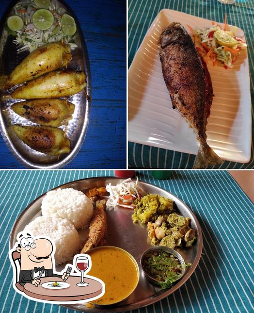 Food at Sai Family Restaurant With Bar