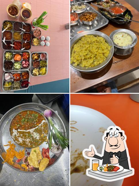Food at SHREE KHODIYAR KATHIYAWADI DHABA (Taste of Bharuch)