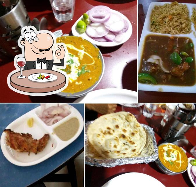 Meals at Sardar Foods