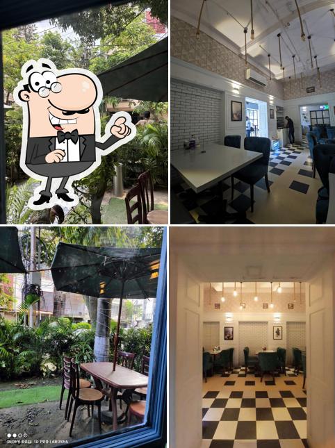 Check out how Steamin Mugs looks inside