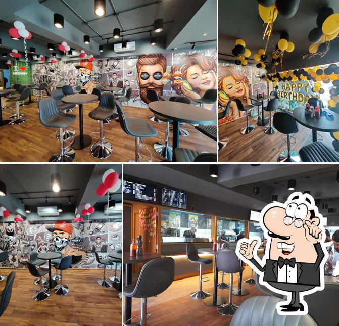 Check out how HEDKEY looks inside