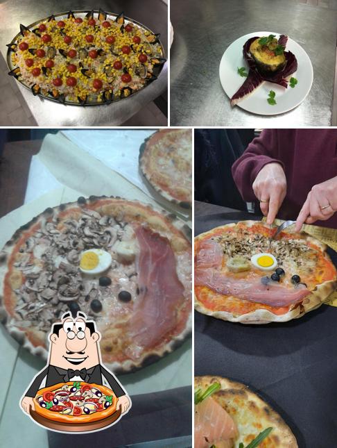 A Rosso di Sera Roma Srls, puoi ordinare una bella pizza