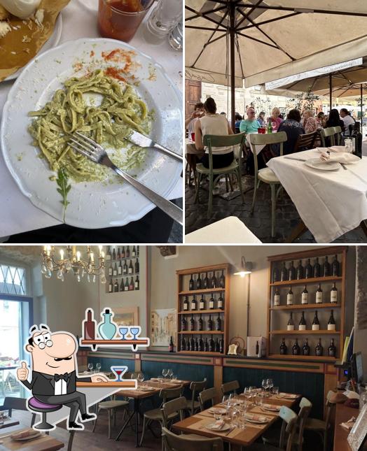 Casalino Osteria Kosher si caratterizza per la interni e bevanda