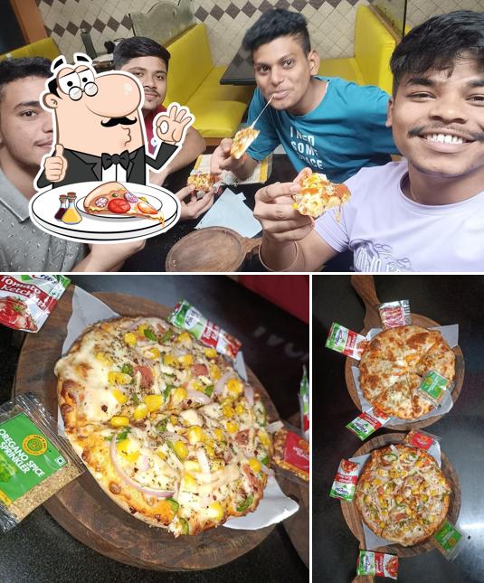 At Kamal Pizza Hut, you can try pizza