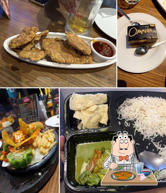 Chicken wings at Pop Tate's Belapur